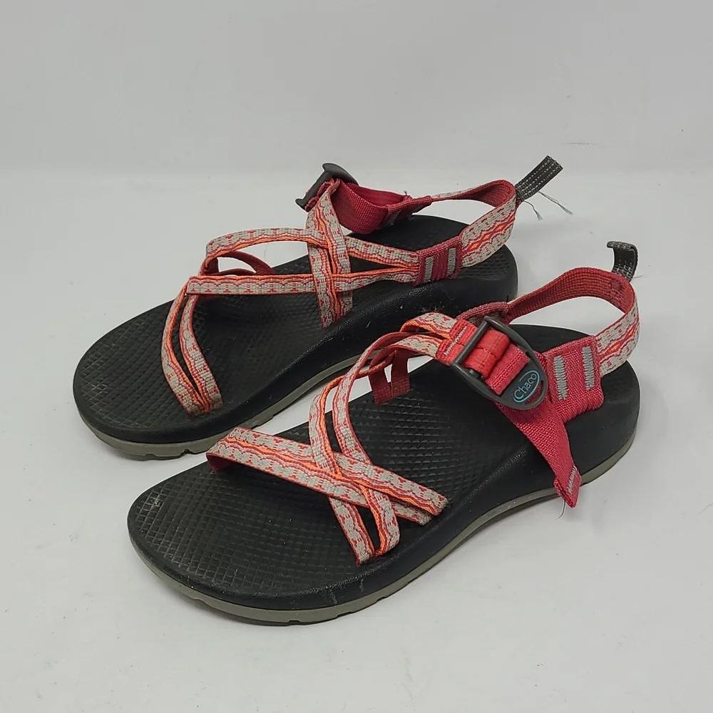 Chaco Girls Waterproof Classic Sandals Size 4